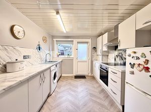 Photo 5- click for photo gallery